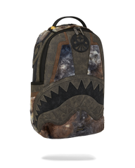FOUNDATION DAYS FUR COAT SHARK BACKPACK