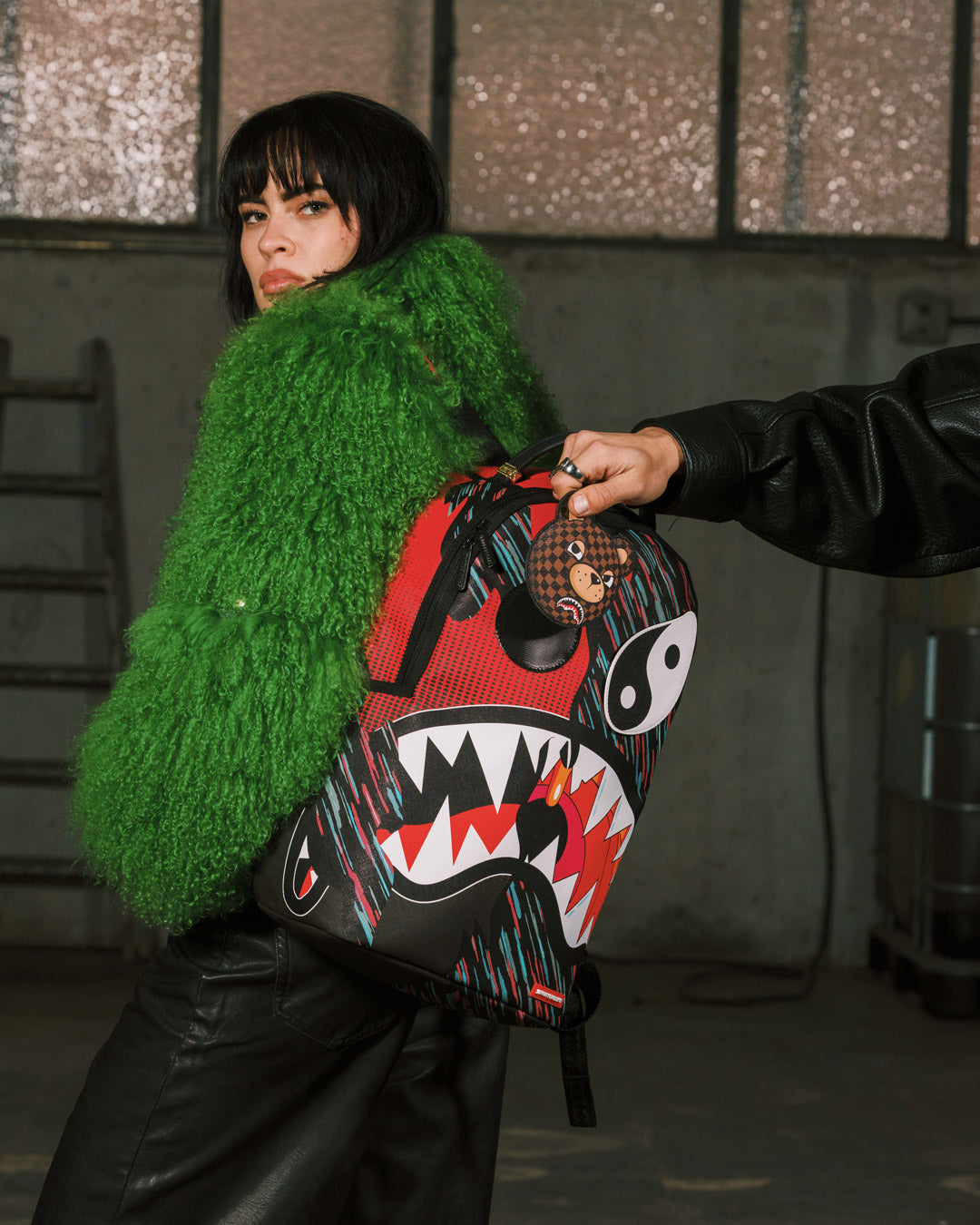 HYPER DRIVEN SHARK BACKPACK (REMOVABLE SET OF EYES)