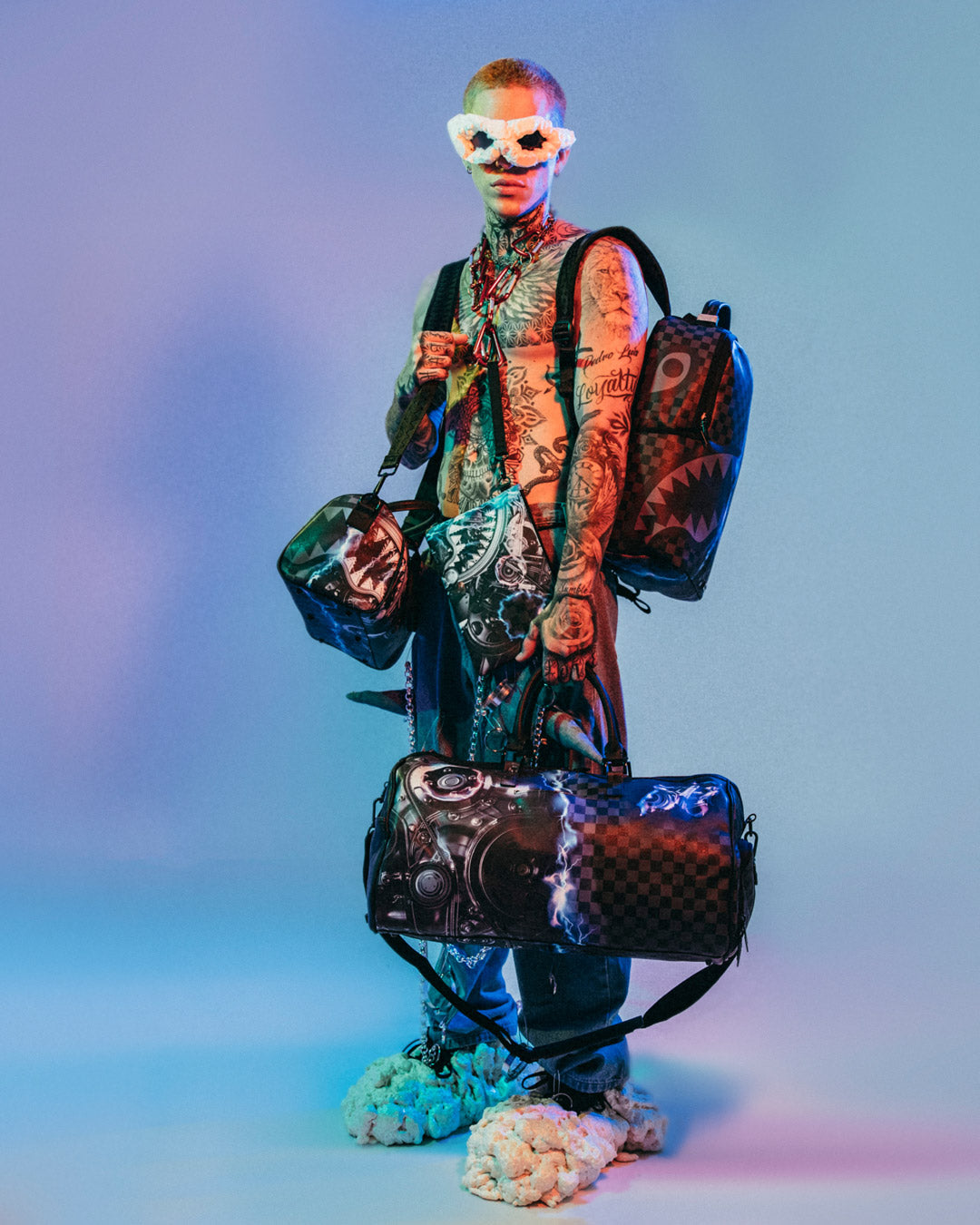 THE UNDERCURRENT CROSS-OVER CLUTCH