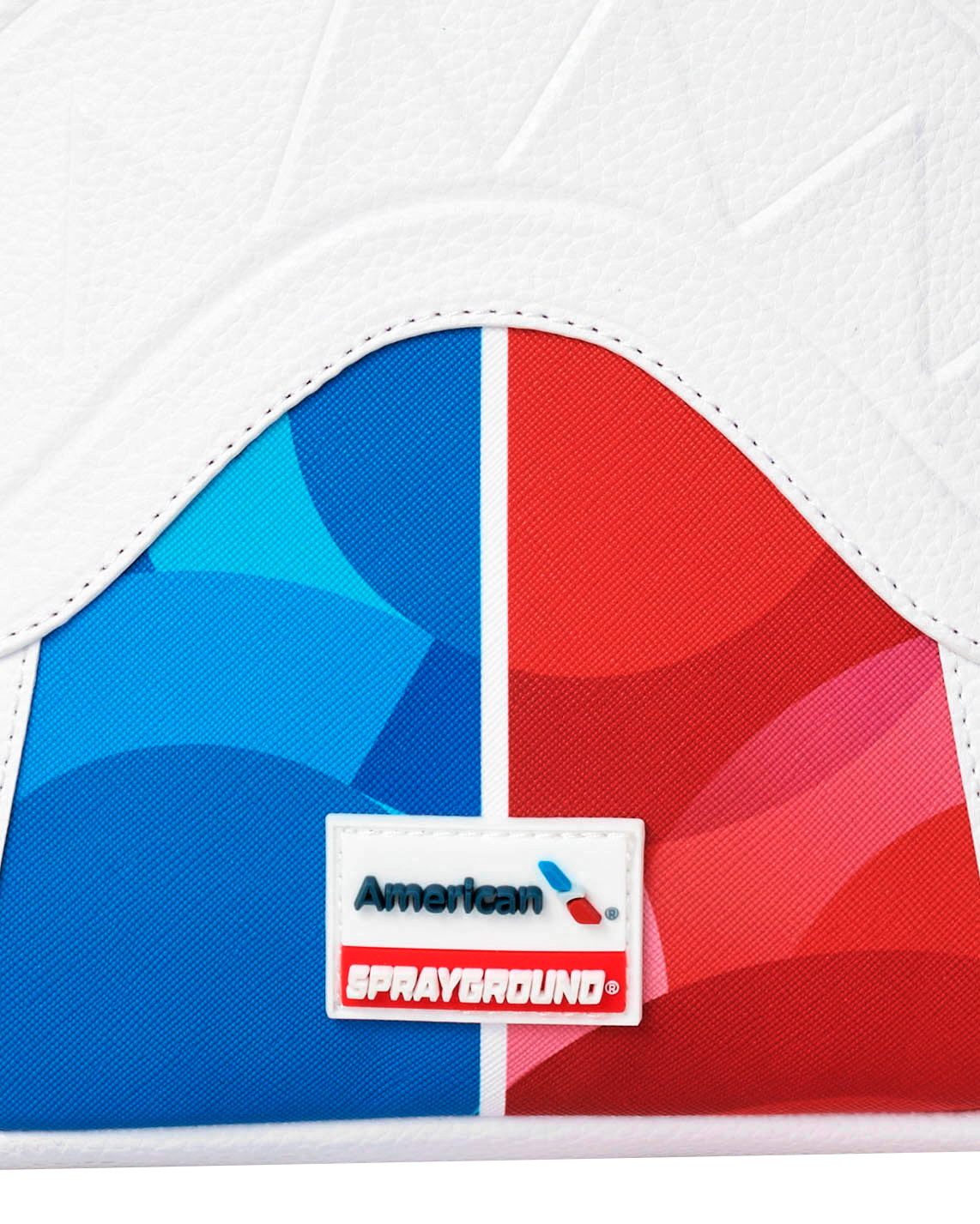 AMERICAN AIRLINES MAXIMUM ALTITUDE BACKPACK (WHITE)